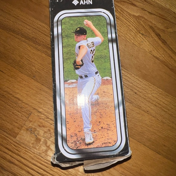 Pittsburgh Pirates Mitch Keller - Picture 4 of 8